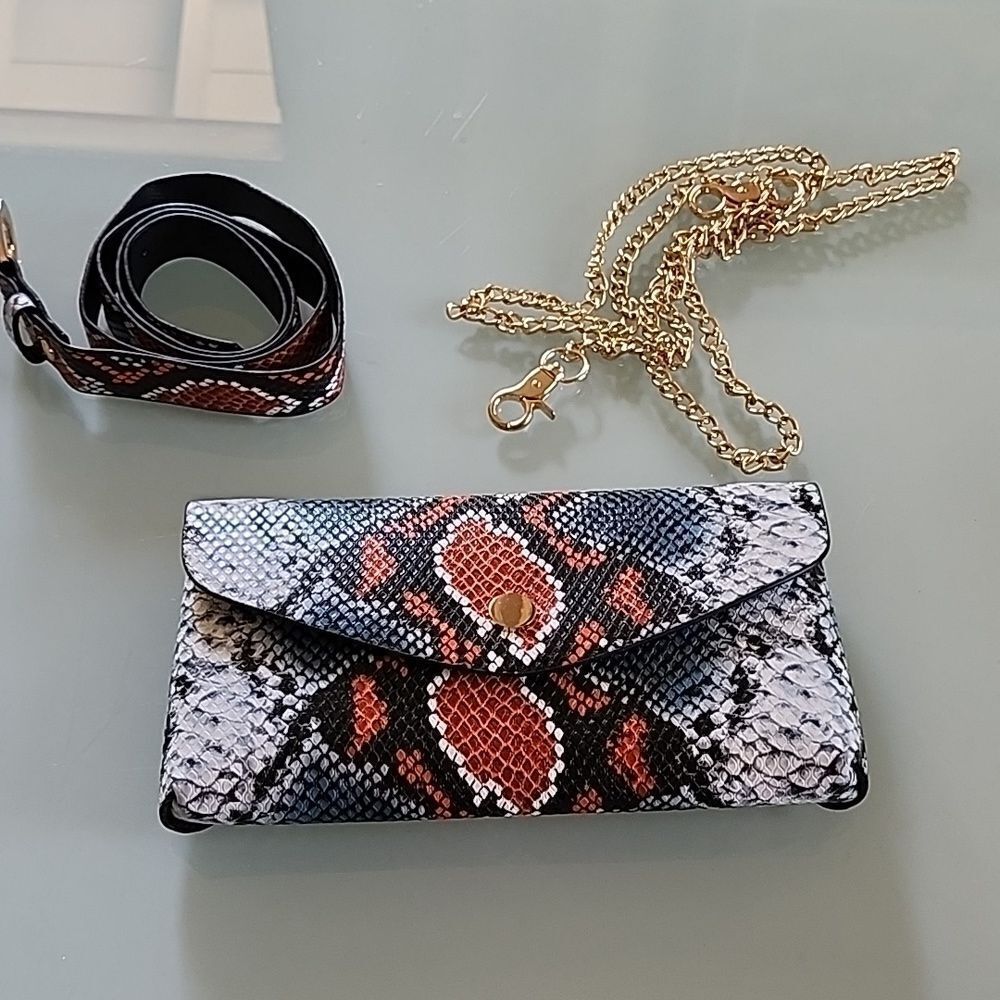 Belt Crossbody Clutch‎ Bag Chic Edgy Streetwear Vibes Festival Ready New No Tags